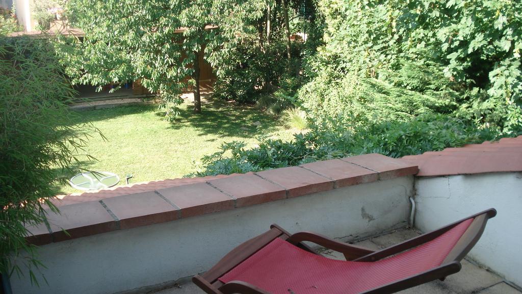 Le Murier Bed & Breakfast Toulouse Rom bilde